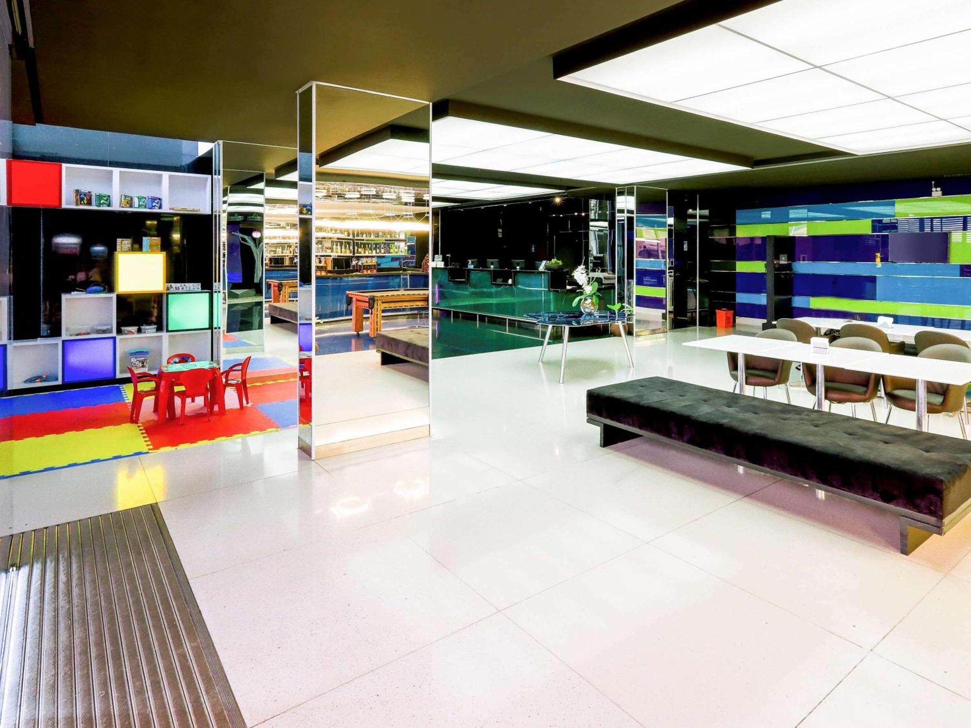 Отель Ibis Styles Confins Aeroporto Лагоа-Санта Экстерьер фото